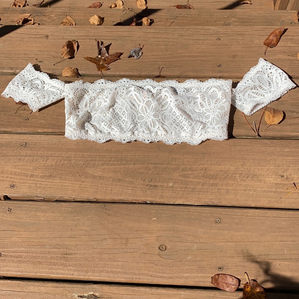 Lace Bandeau with Sleeves
